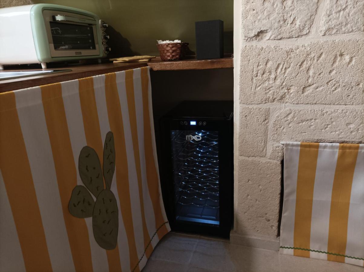Casa Vacanze Disque Rouge Trani Zewnętrze zdjęcie